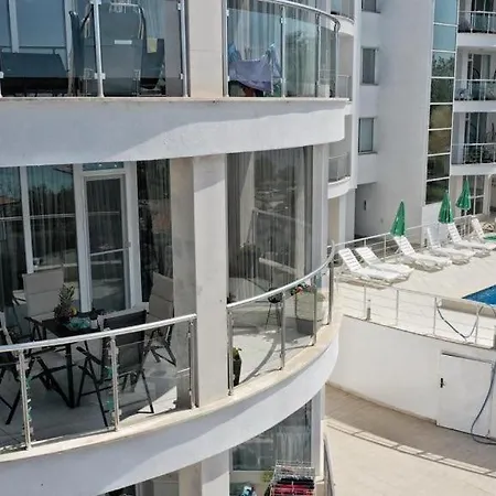 Luxury Seaview Azzurro 5 Lägenhet