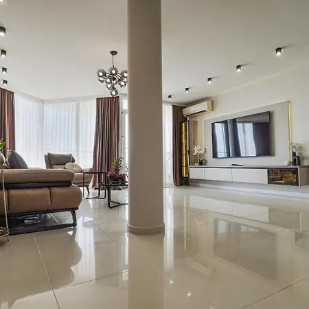 Luxury Seaview Azzurro 5 דירה *