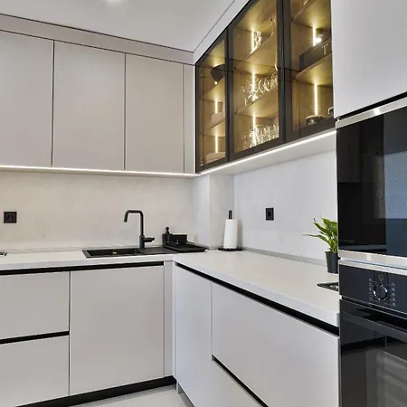 דירה Luxury Seaview Azzurro 5 *