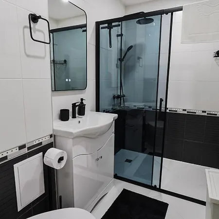 Luxury Seaview Azzurro 5 * בלצ'יק